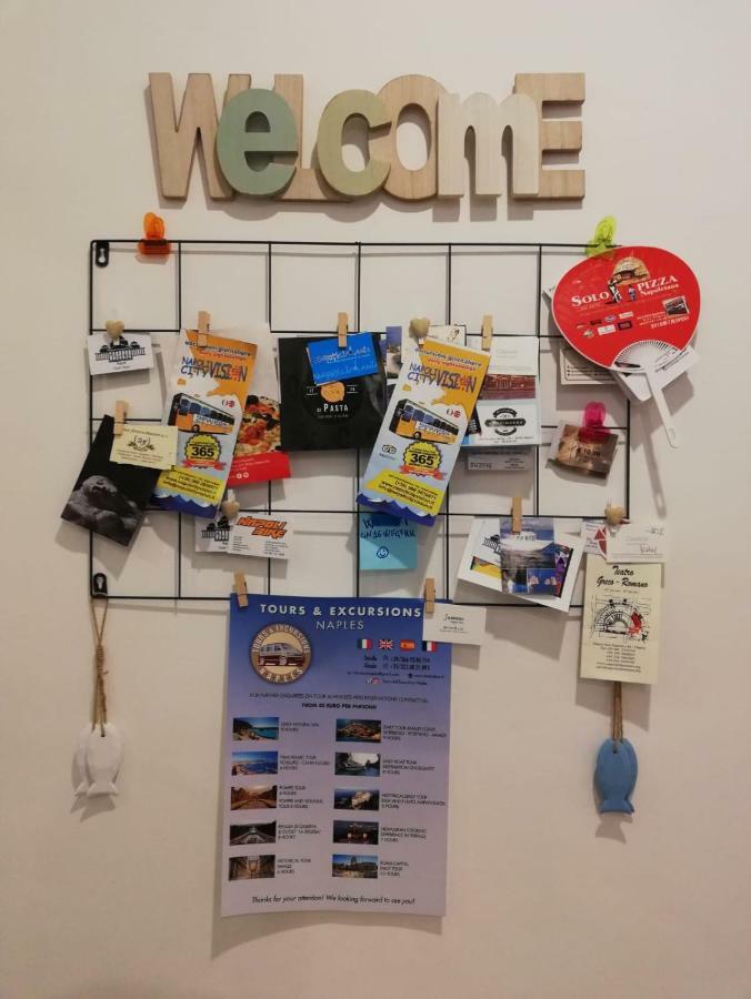 Il Posto Fisso Napoli Apartment Luaran gambar